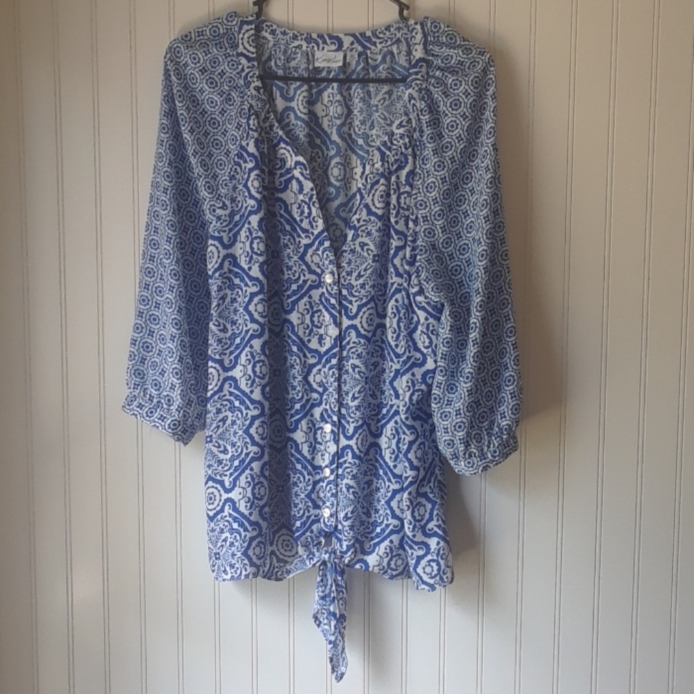 Kim Rogers blouse size XL